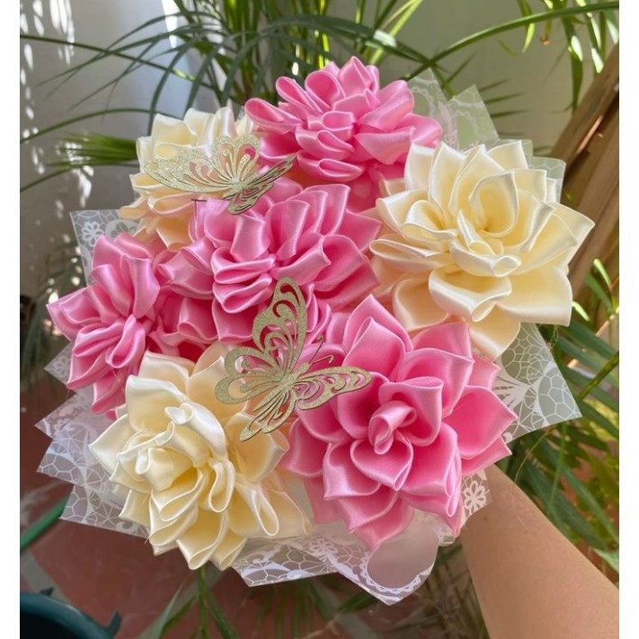 هدیه برای همسر دسته گل نیلوفر بنفش روبانی