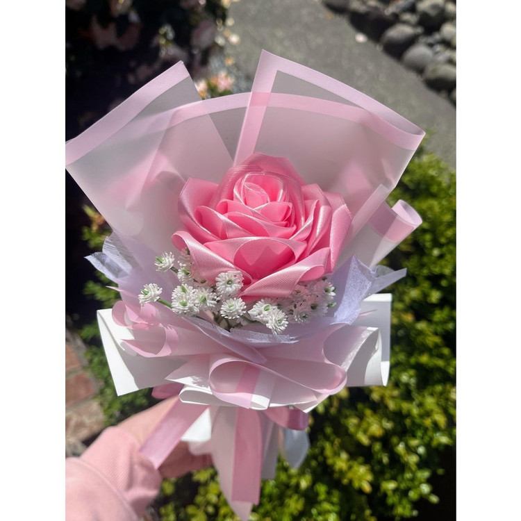 گل عروس یا ژیپسوفیلا برای گل روبانی